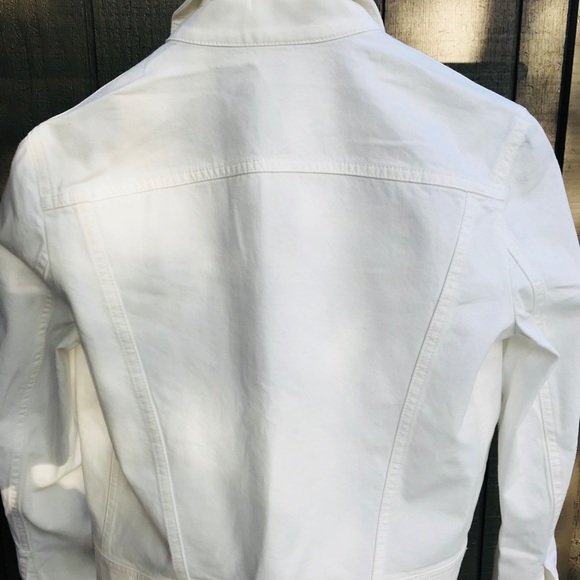 🌸New:Theory white Denim Jacket - Picture 2 of 5